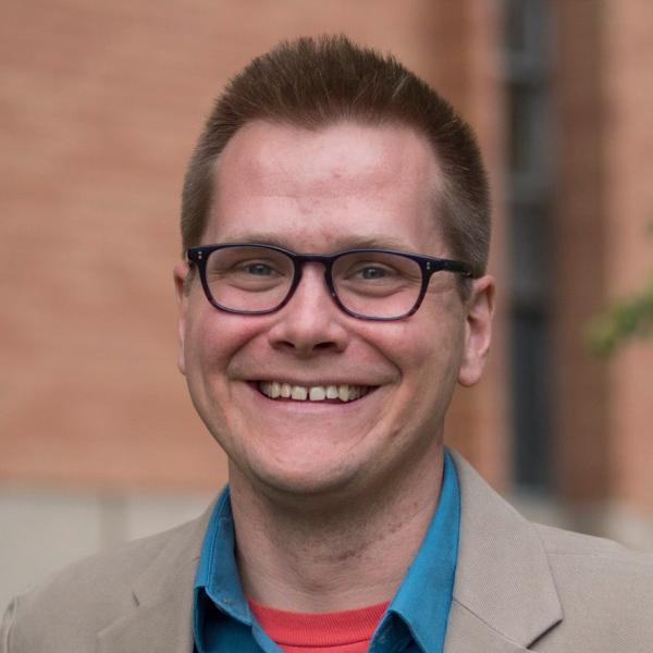 Daniel Strain