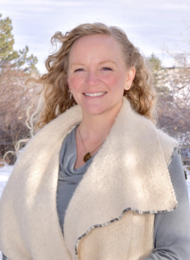 Tamar McKee headshot