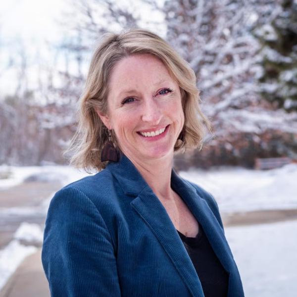 Kirsten Schuchman headshot