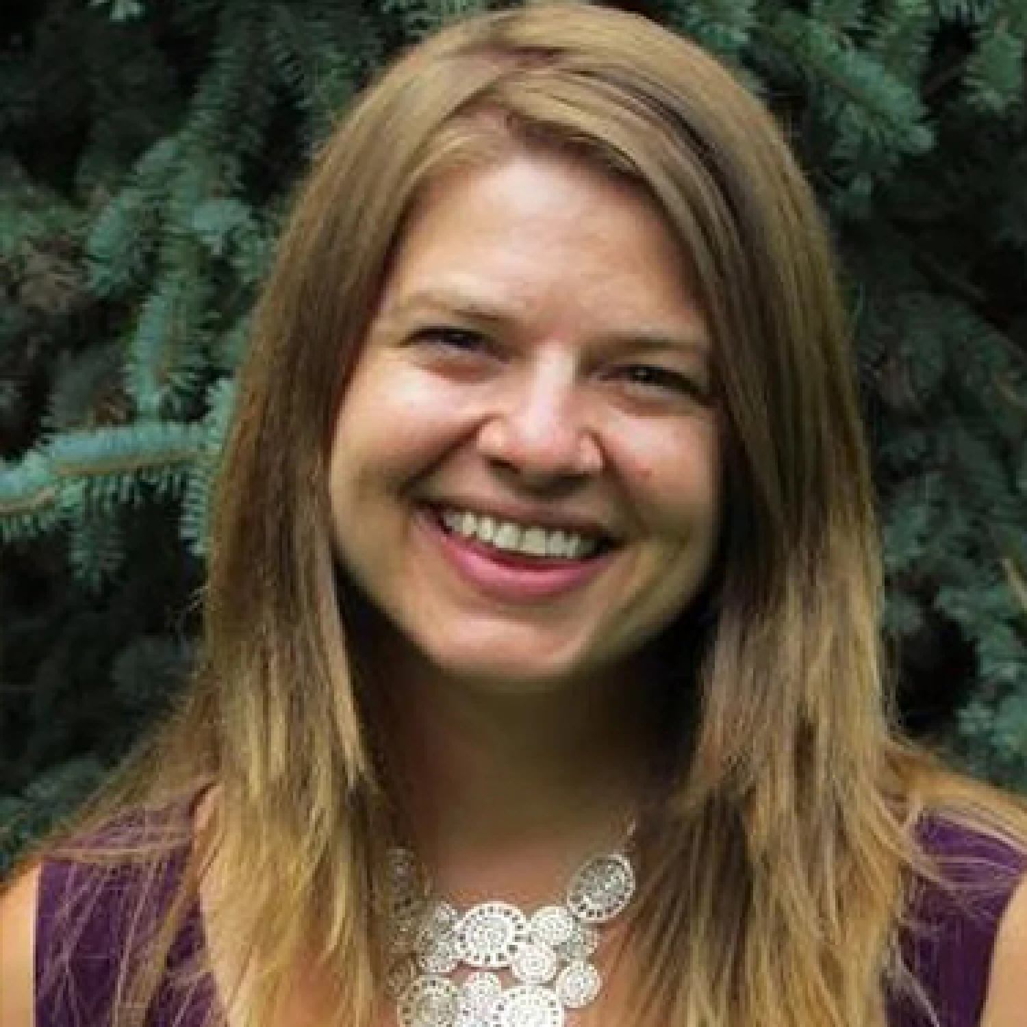 Leah sprain headshot