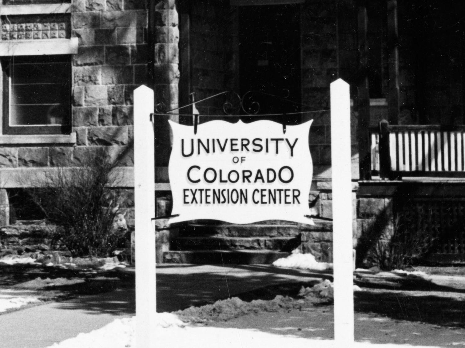 Colorado Springs Extension Sign