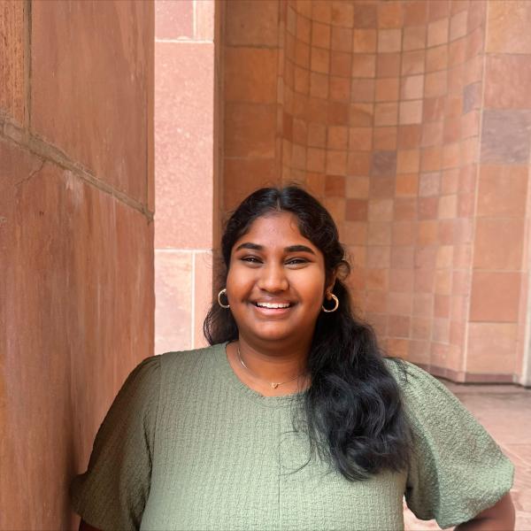 Sahithi Govardhanam Headshot
