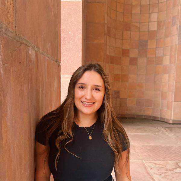 Victoria Prizemin Headshot