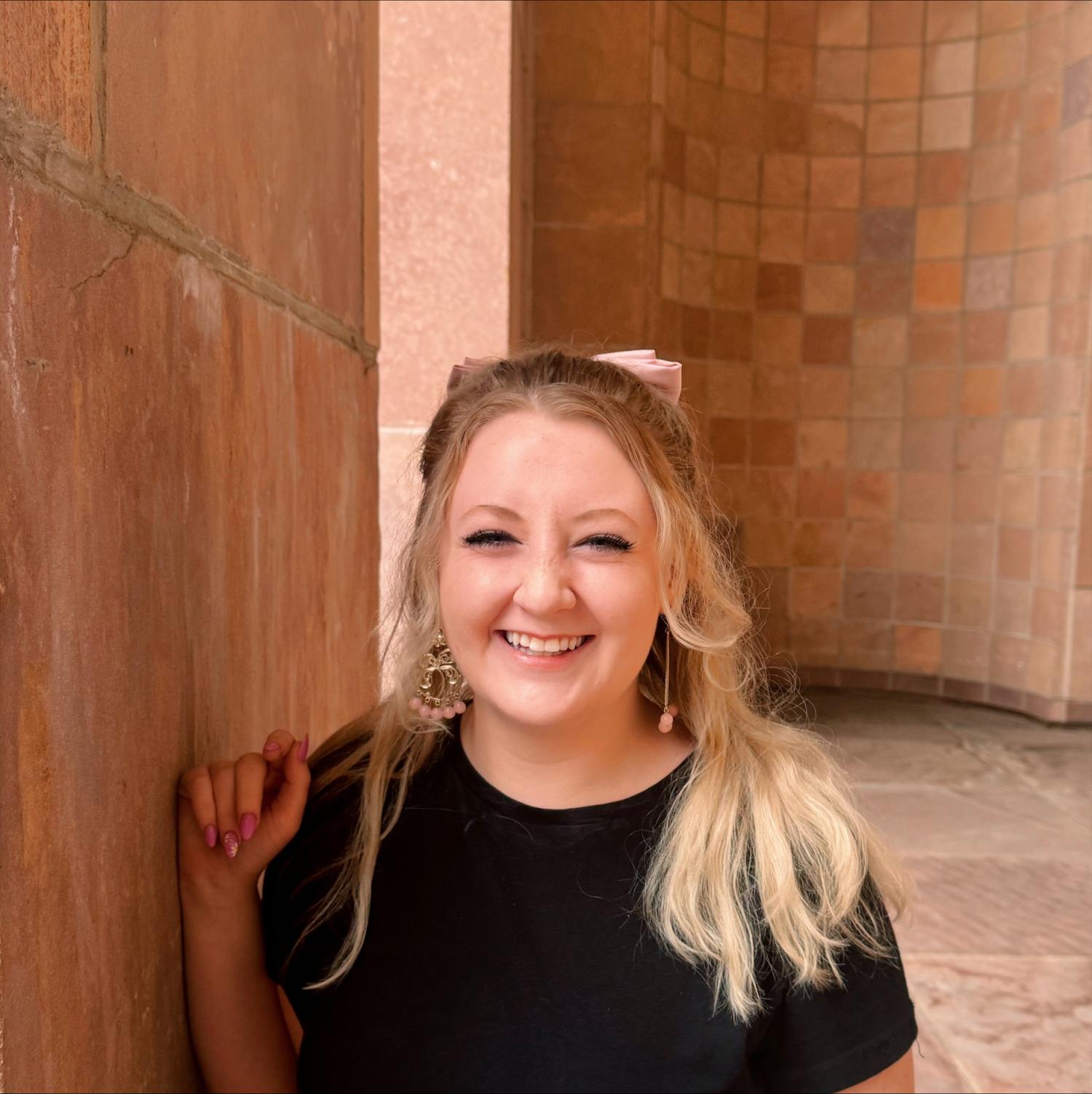 Kayli Sarbaugh Headshot