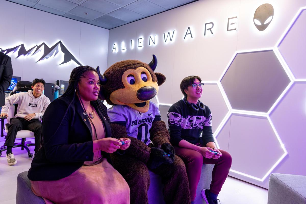 Alienware Buffalo Esports and Gaming Lounge