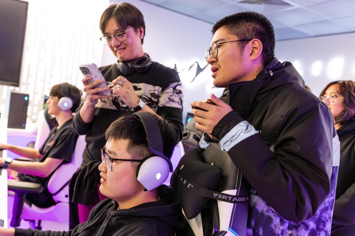 Alienware Buffalo Esports and Gaming Lounge