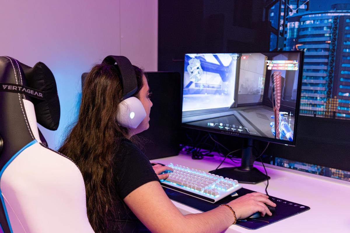Alienware Buffalo Esports and Gaming Lounge