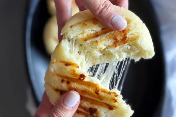 Arepas With Cheese