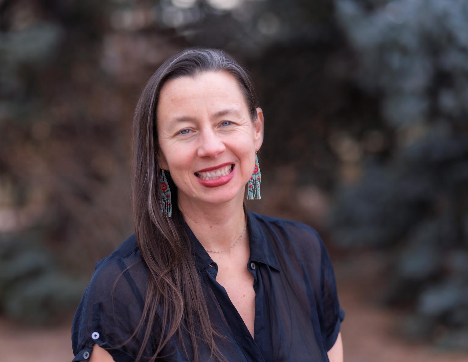 Erika Randall's headshot