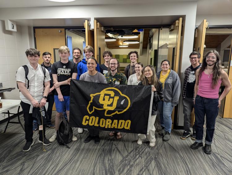 Graduating Quantum Scholars seniors pose for a group photo