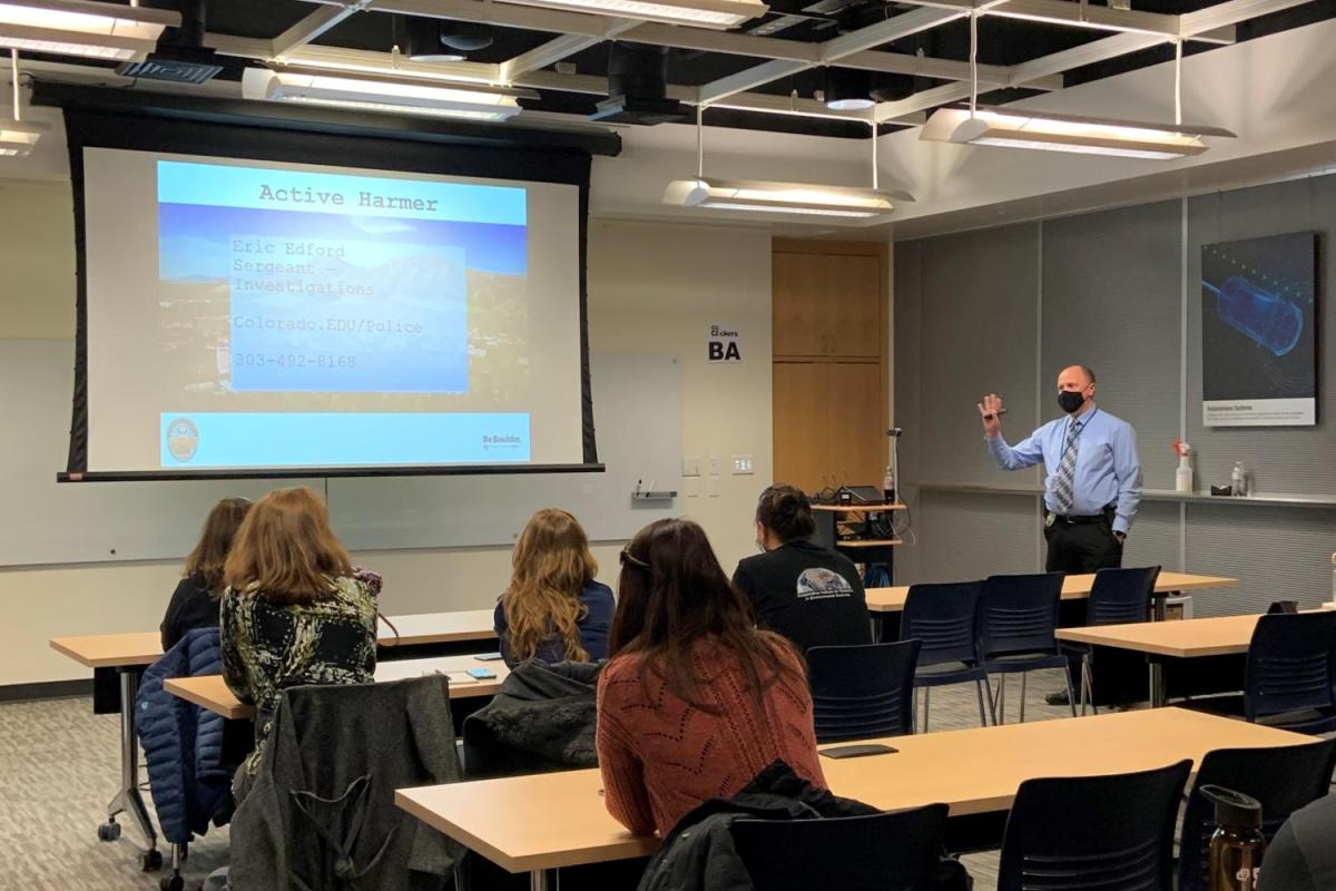 CUPD team member delivers active harmer response training