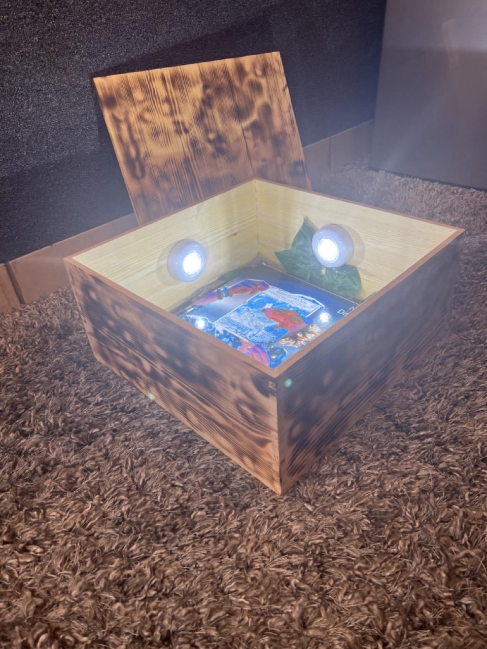Is the side view of my project displaying the burn marks all over the box.