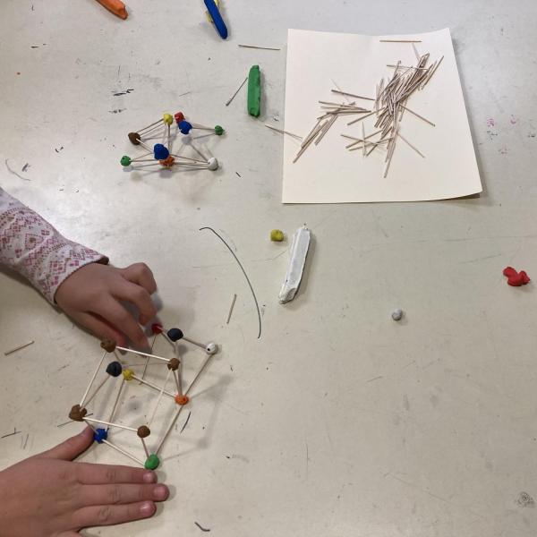 building atomic structures