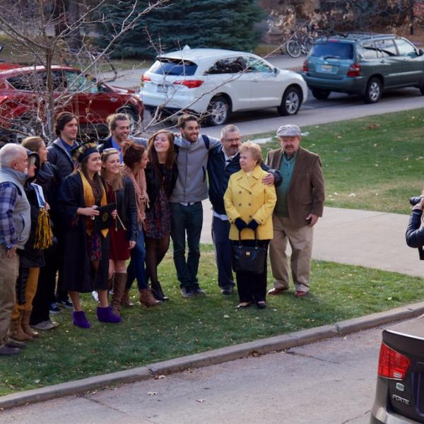 Crisis averted, let's take that group pic!