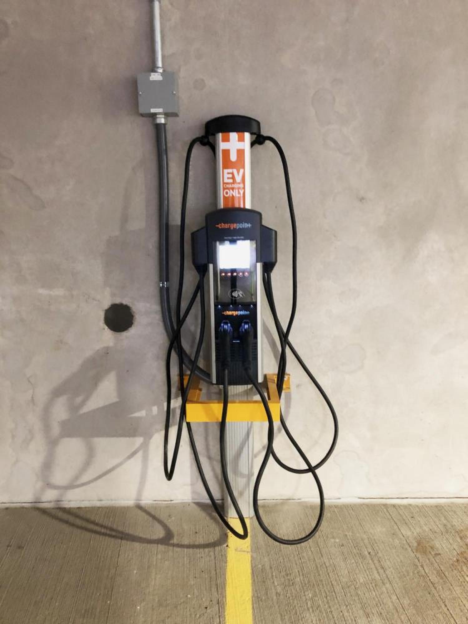 EV port