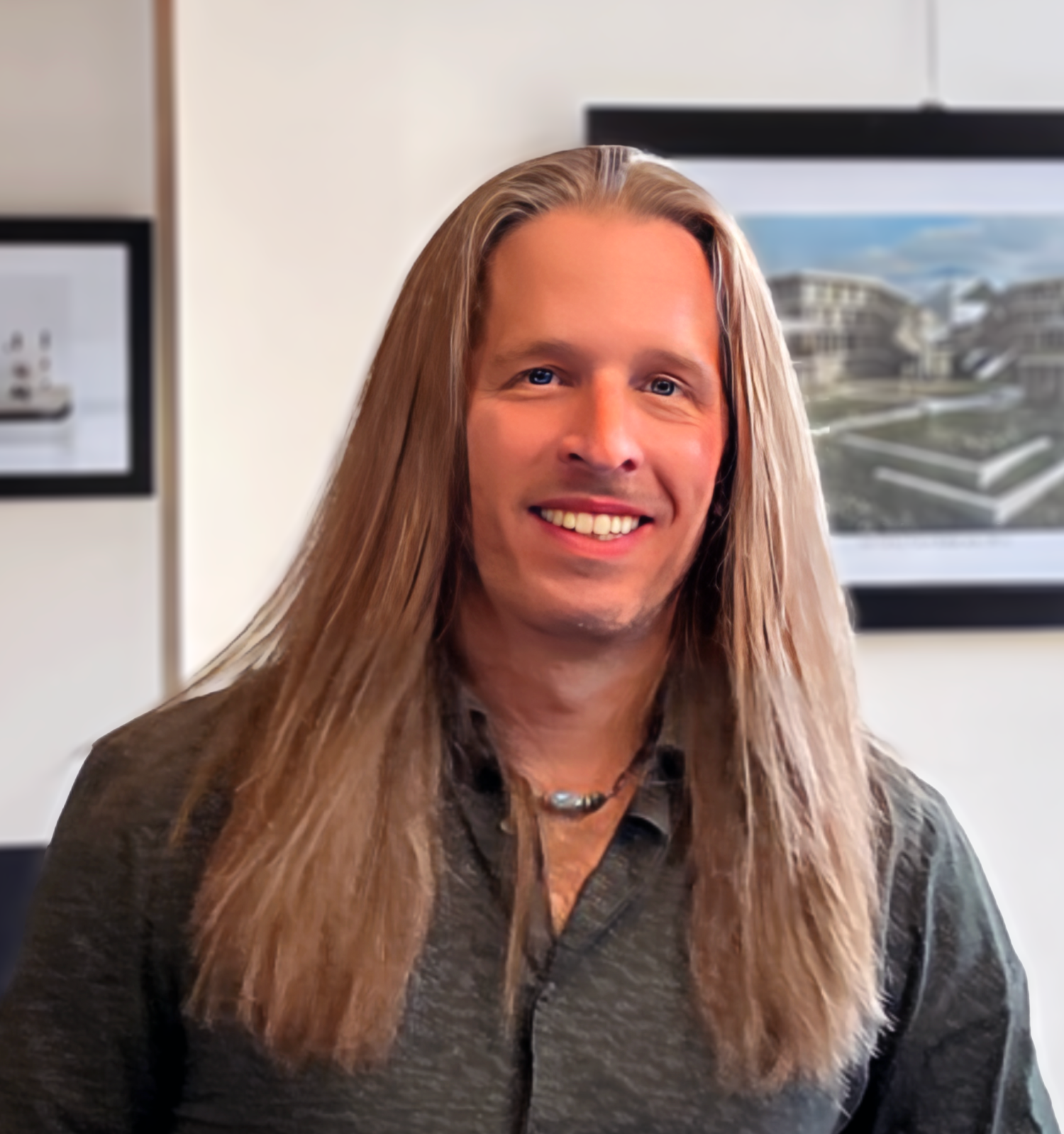 Kurtis Hessel indoors