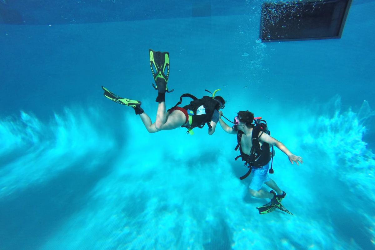scuba diving in the cu pool