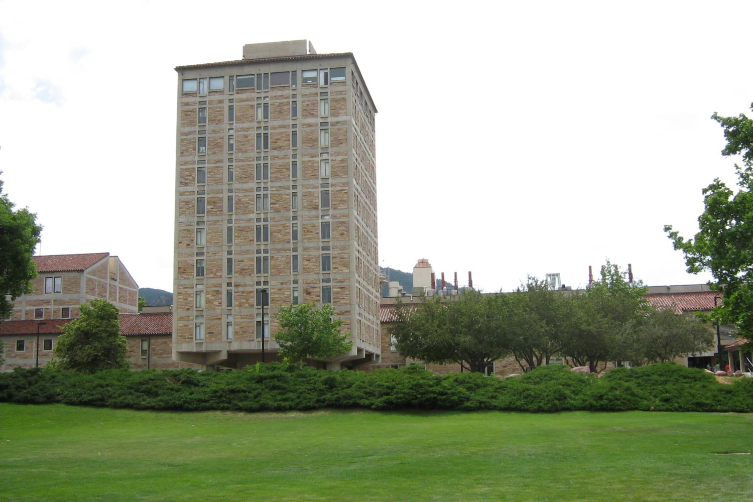 Campus building photo with grey sky
