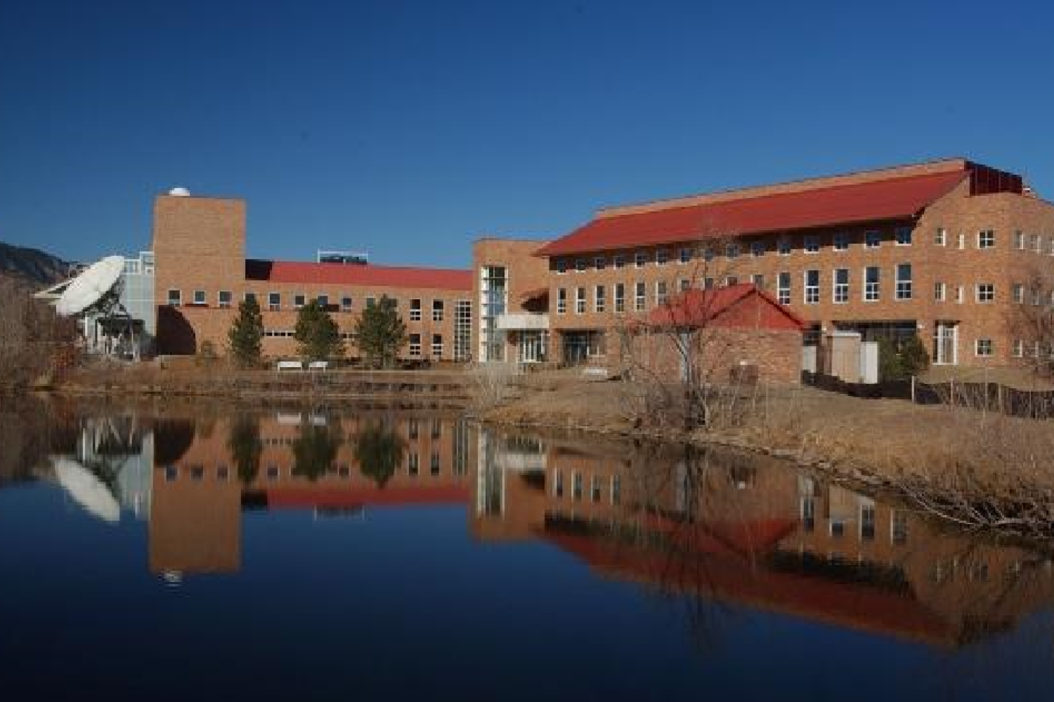 Laboratory for Atmospheric and Space Physics Space Technology Research Center day photo