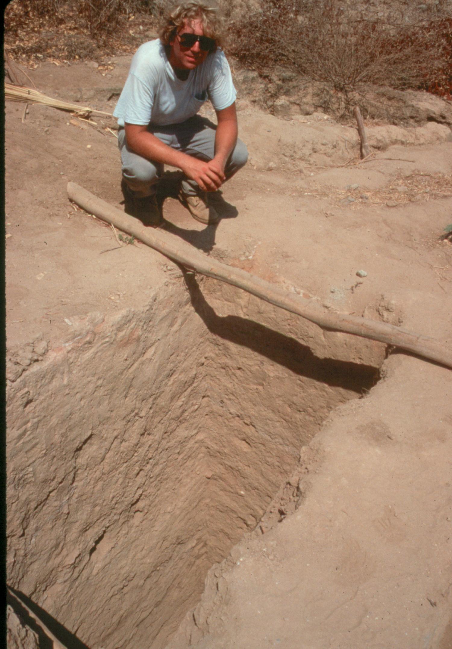 Art Joyce at Cerro de la Cruz 1988. / Art Joyce en Cerro de la Cruz en 1988.
