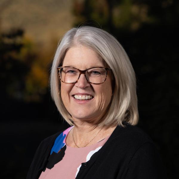 Janet Yowell