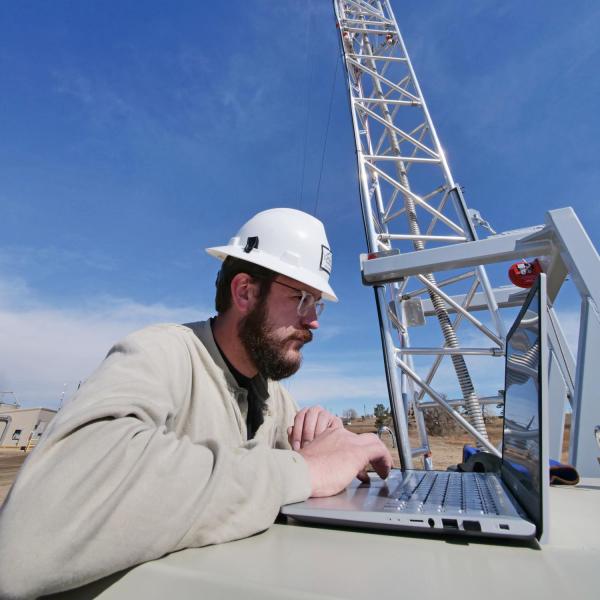 Researcher using quantum sensor to detect methane