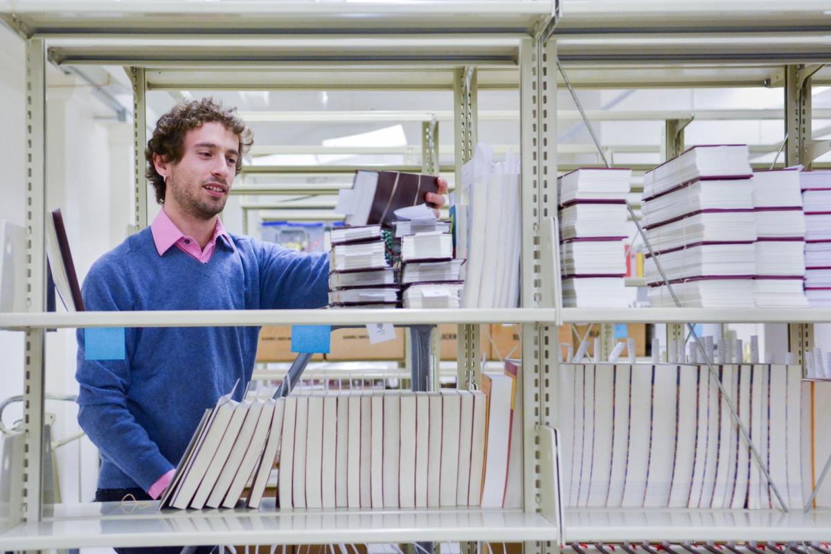 Student in library