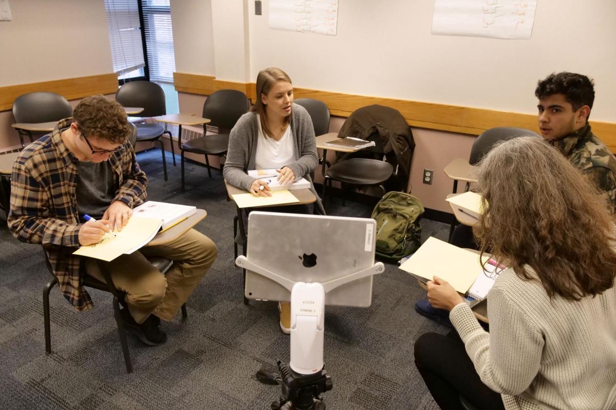 Students in Arabic class