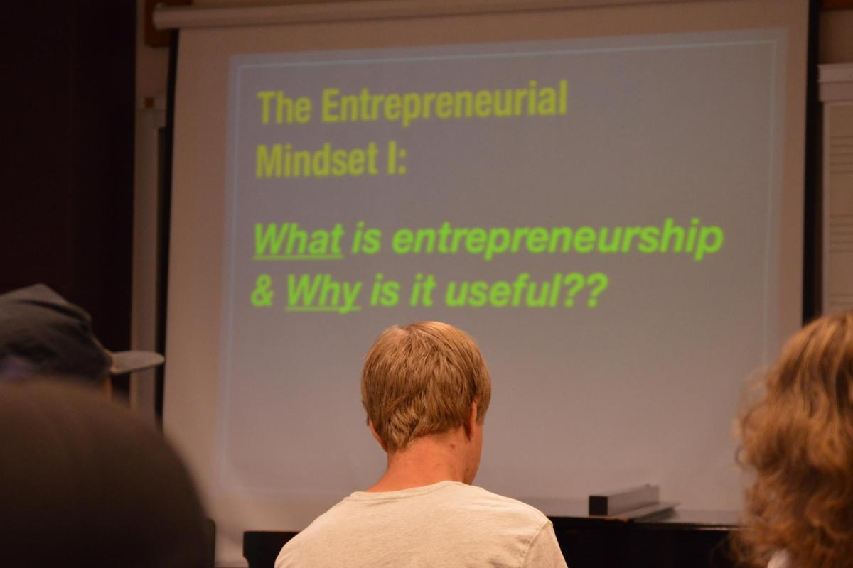 Students and music entrepreneurship presentation