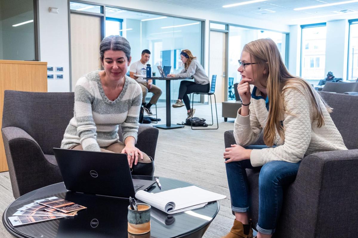 Advisors meeting with students