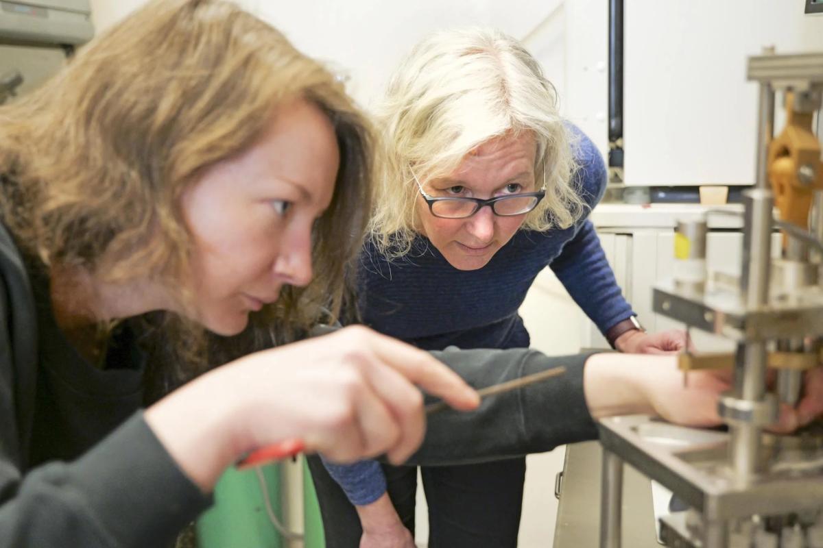 Stephanie Bryant in her lab with a graduate student