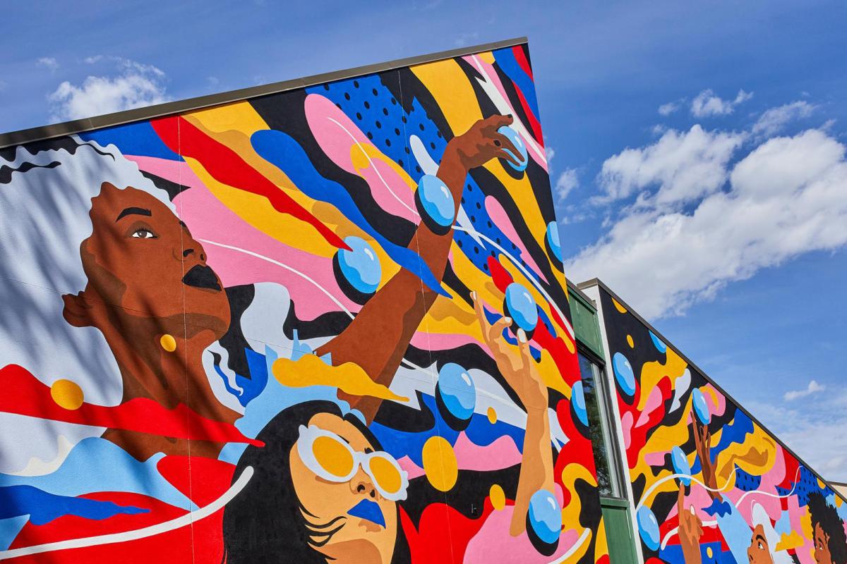 The finished mural, which is loosely based on JILA Fellow Cindy Regal’s work
