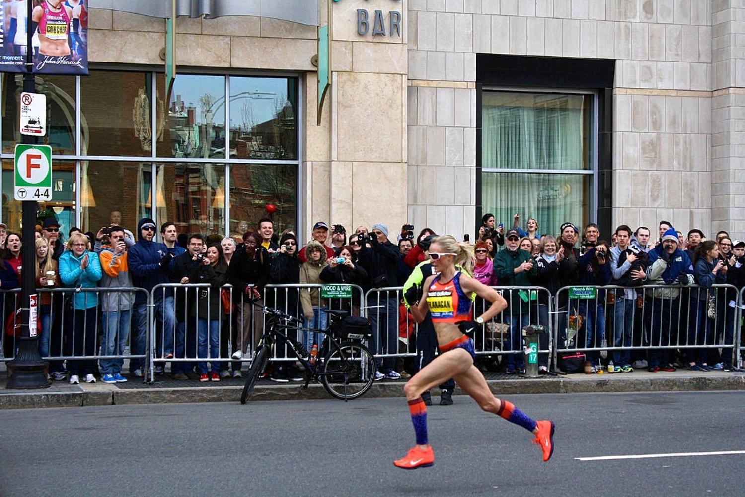 Shalane Flanagan running the Boston Marathon in 2013