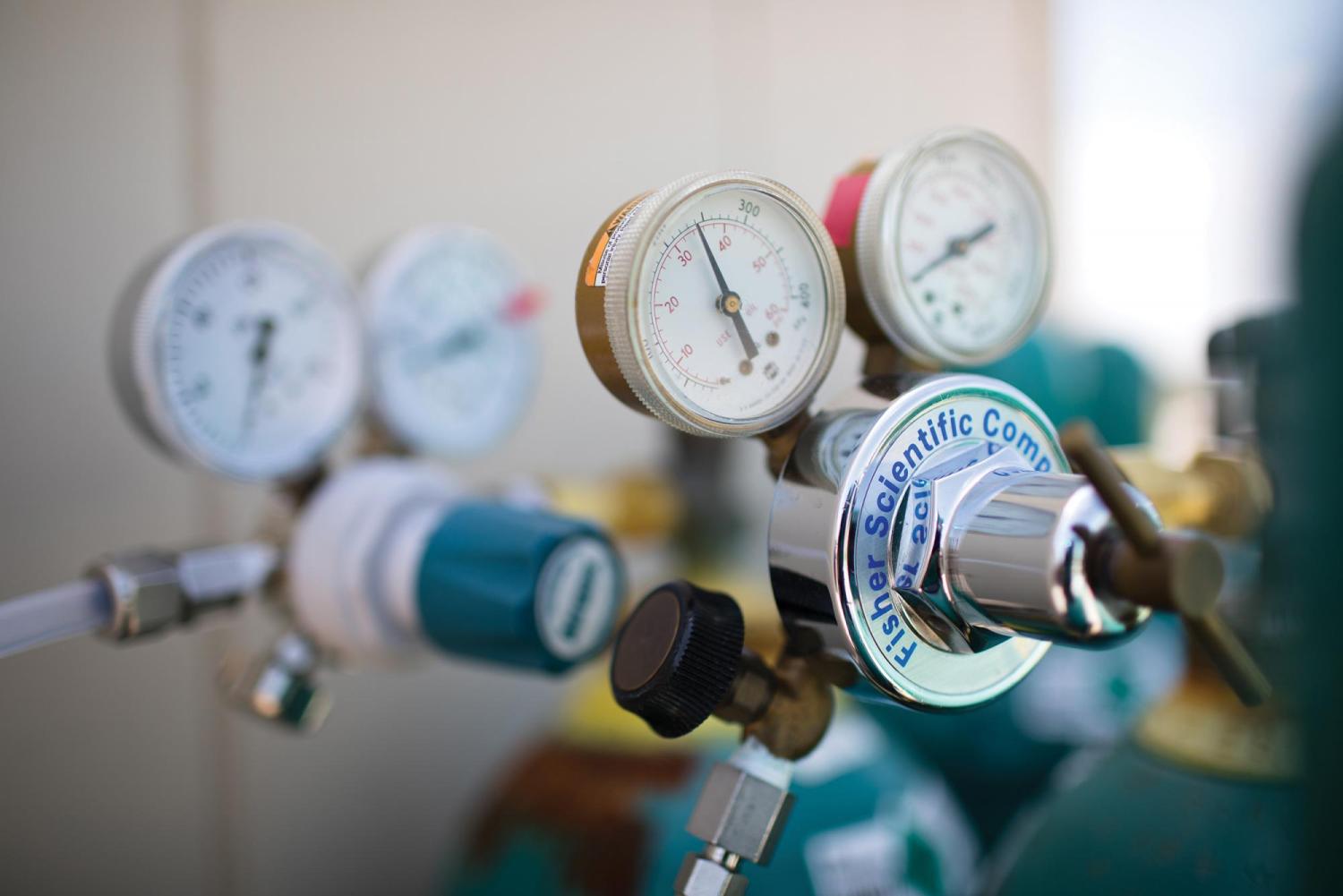 Monitoring gauges