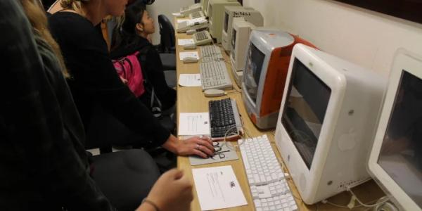 Students in Media Archaeology Lab