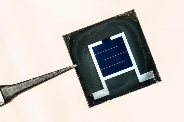 Perovskite cell