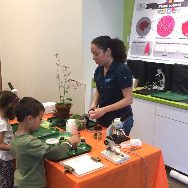 Julia leading Nano Day activities at the Boulder Library, 2017