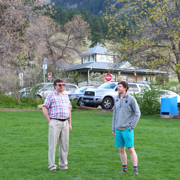 Hiking and picnic in Chautauqua Park in May 2019