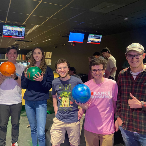 A group of students at the CU Connections Bowling Alley