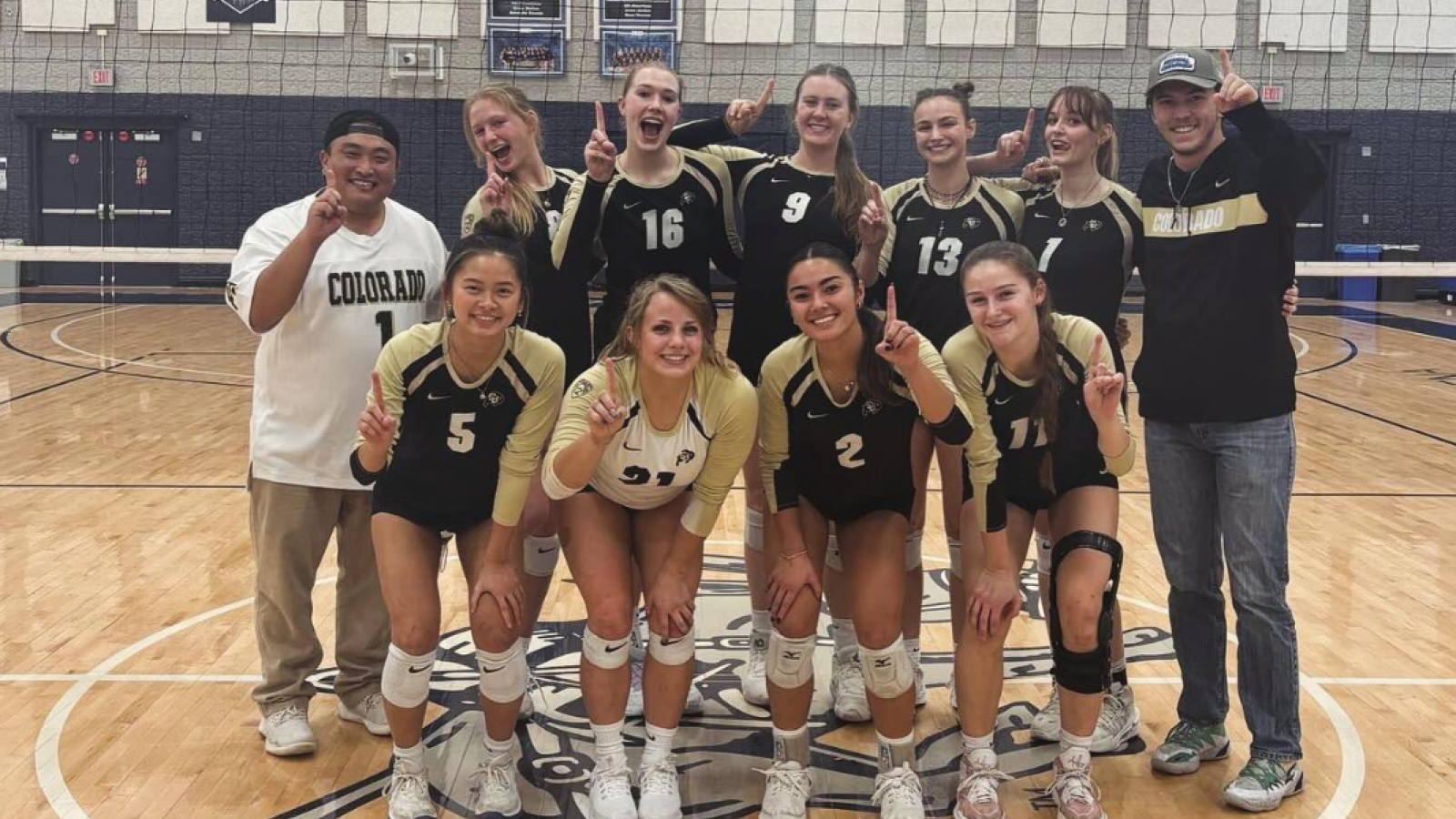 Womens volleyball