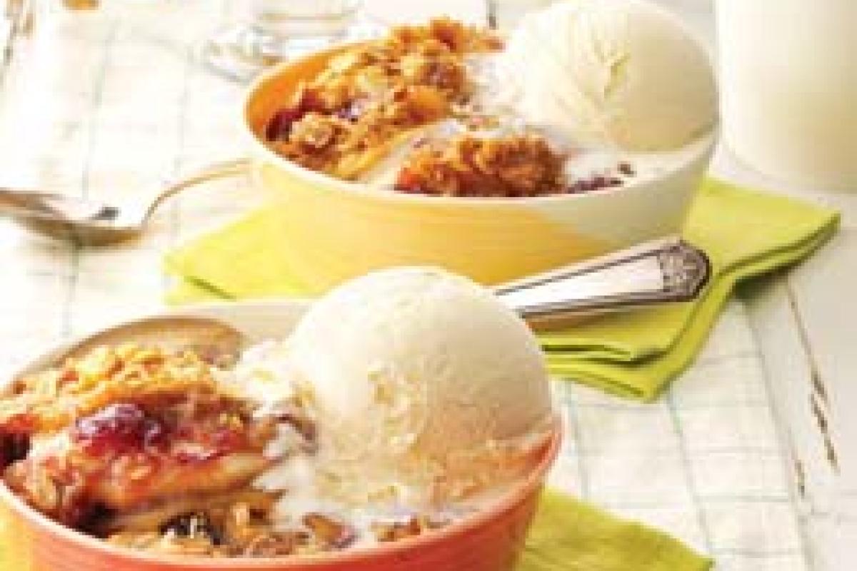 Cranberry-Apple Walnut Crisp