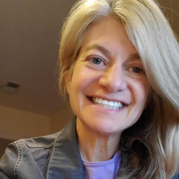 A photo of Amy Zuckerman.