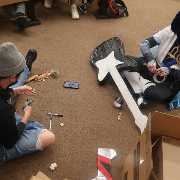 Cardboard Cosplay 2023 4