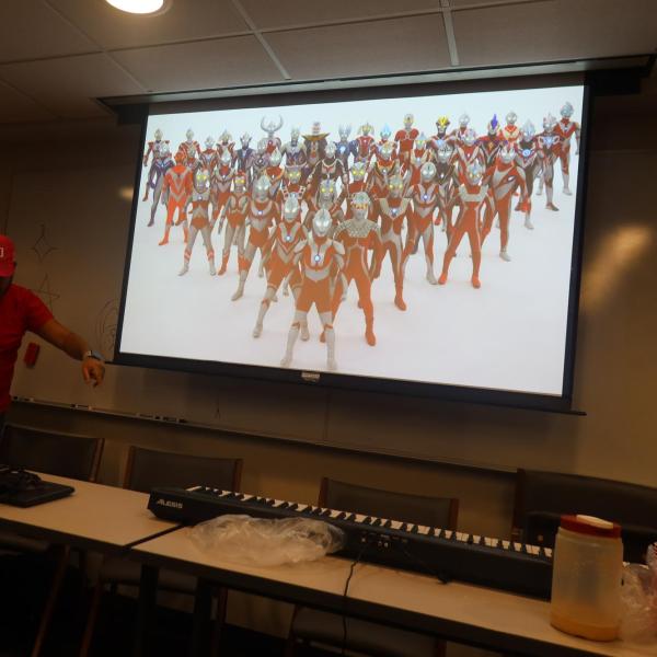 Kamen. Many Ka-men.