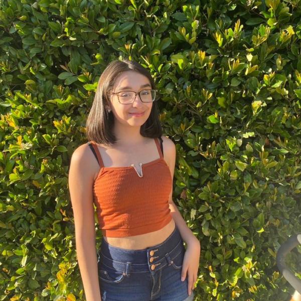 STEPHANIE ARAIZA ACUNA Voting Member