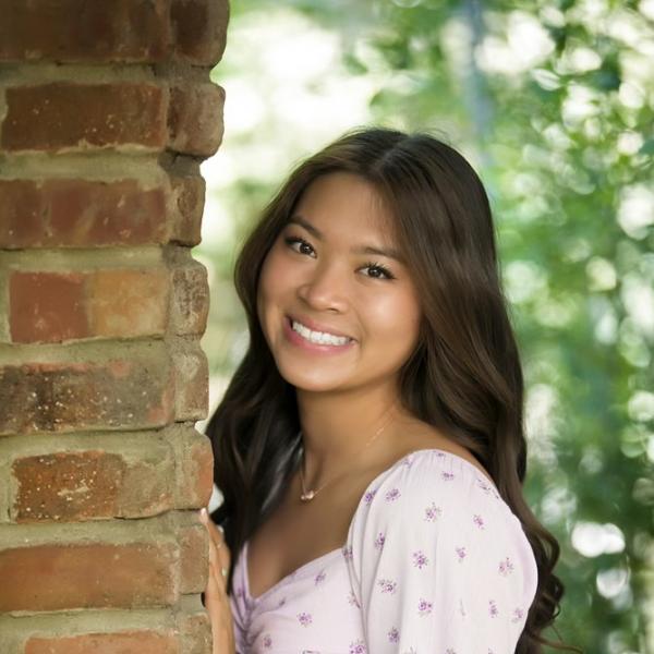 HANNA BARIOS Social Media Chair