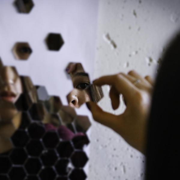 Mirror puzzle