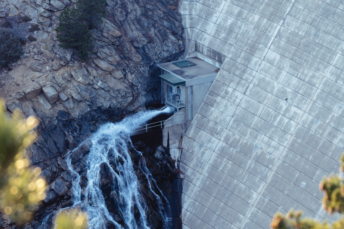 photo of gross resevoir dam outlet by elliot whitehead