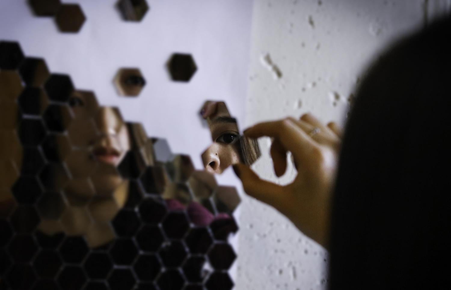 Mirror puzzle