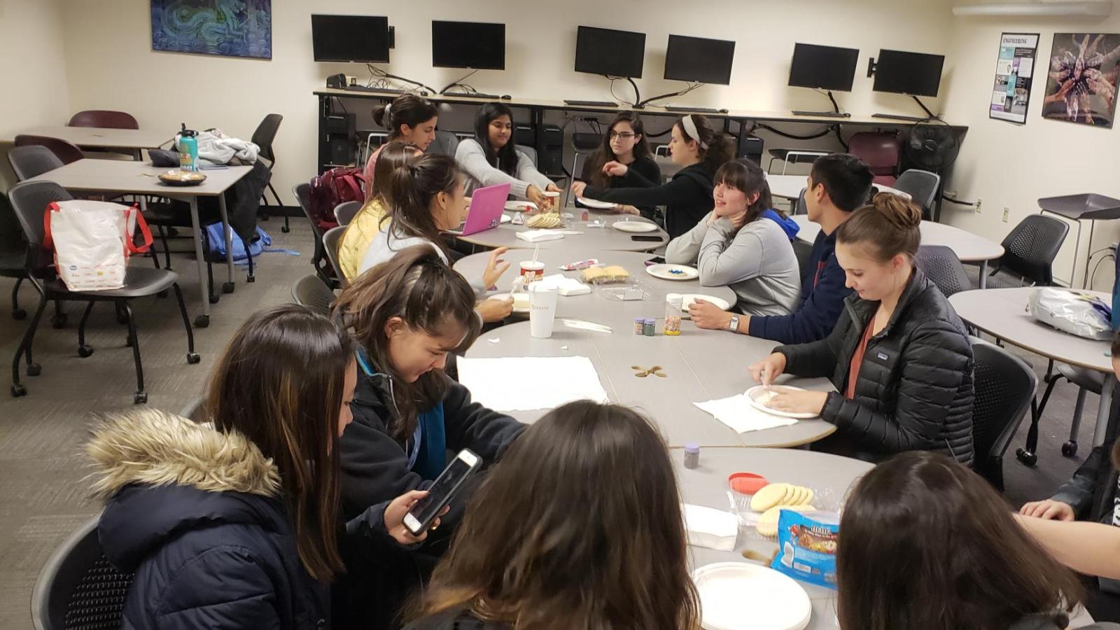 WIC Cookie Decorating Photo